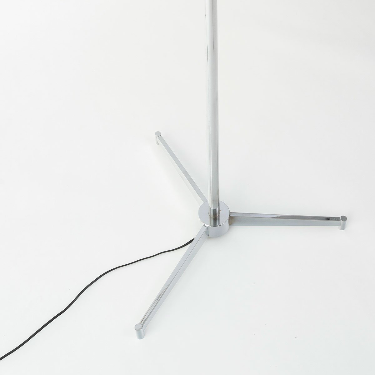 Arredoluce Chrome "Triennale" Lamp Eleish Van Breems Home