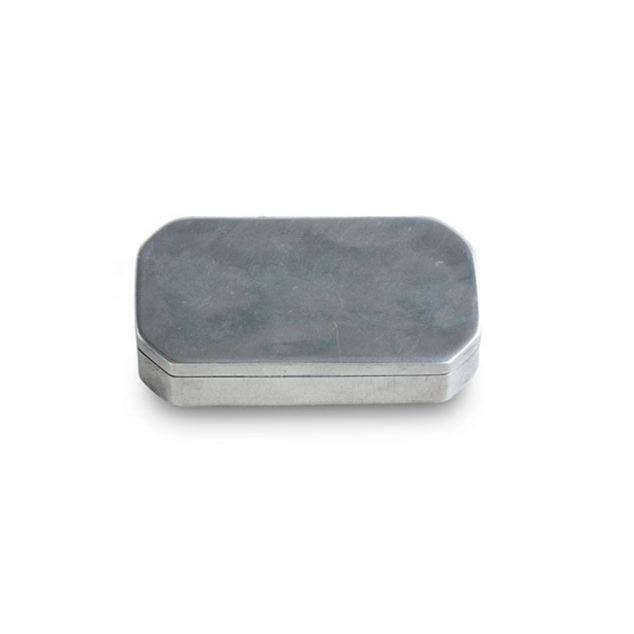 19th c. Swedish silver snuff box Eleish Van Breems Home
