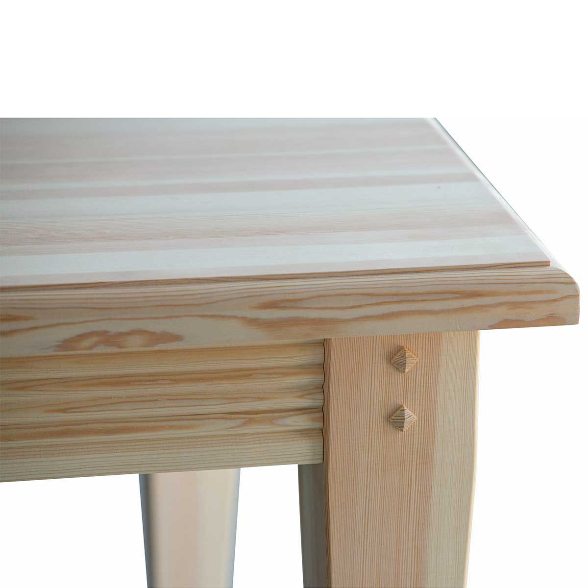 Langdon Country Table