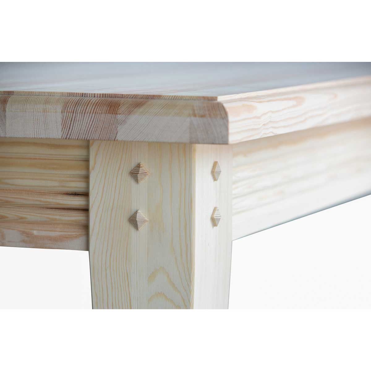 Langdon Country Table