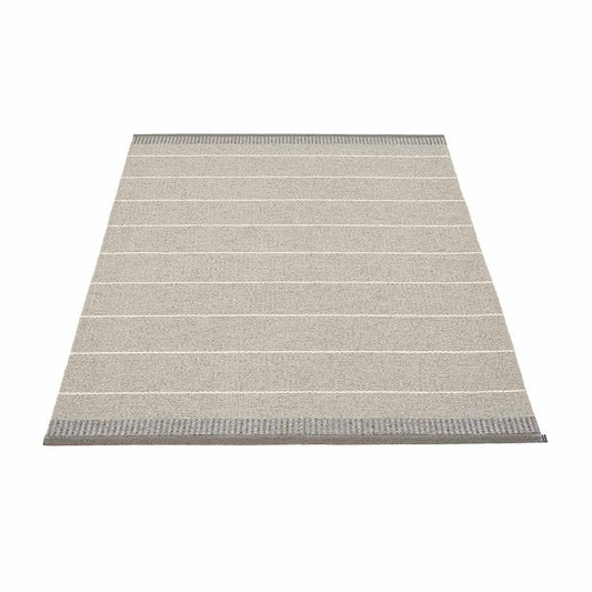 Belle Runner - 2 3/4' x 6 1/2' Eleish Van Breems Home