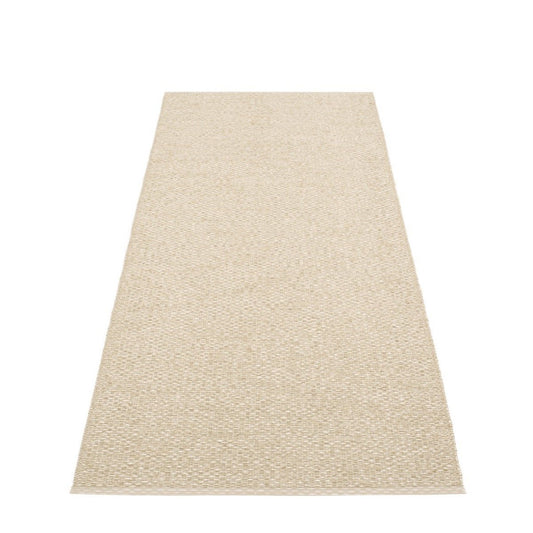 Svea Runner 2 1/4' x 8 1/4' Champagne Metallic Eleish Van Breems Home