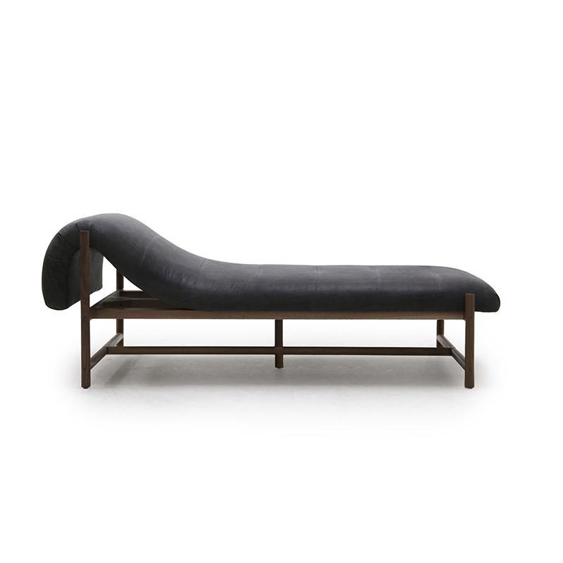 Willow Daybed